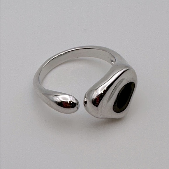 Heart Ring White Gold Filled  NWT - Picture 1 of 2